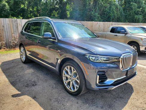 Used 2020 BMW X7 xDrive40i w/ Cold Weather Package AWD/4WD image 15