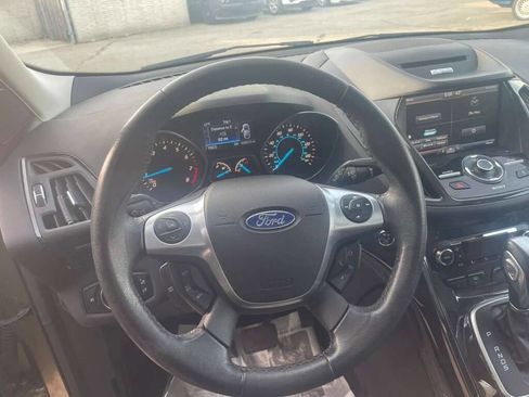Used 2014 Ford Escape Titanium image 12