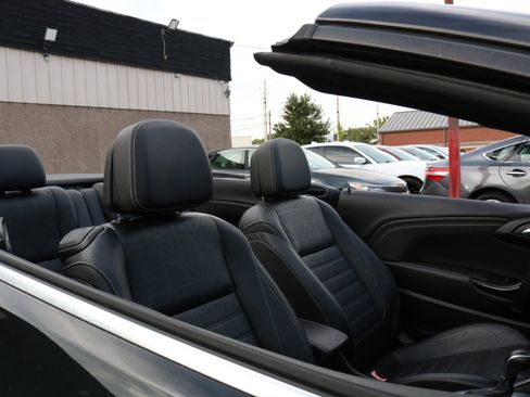 Used 2016 Buick Cascada Premium image 24