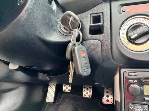 Used 2003 Toyota MR2 RWD image 47