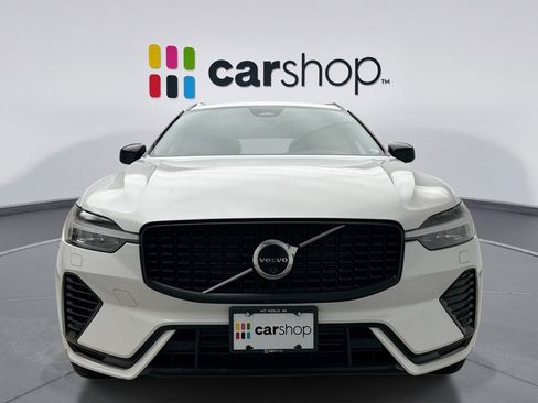 Used 2023 Volvo XC60 T8 Ultimate w/ Climate Package image 8