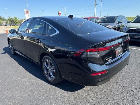 Used 2025 Honda Accord EX-L image 9