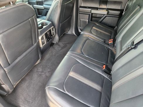 Used 2022 Ford F250 Platinum w/ FX4 Off-Road Package image 34