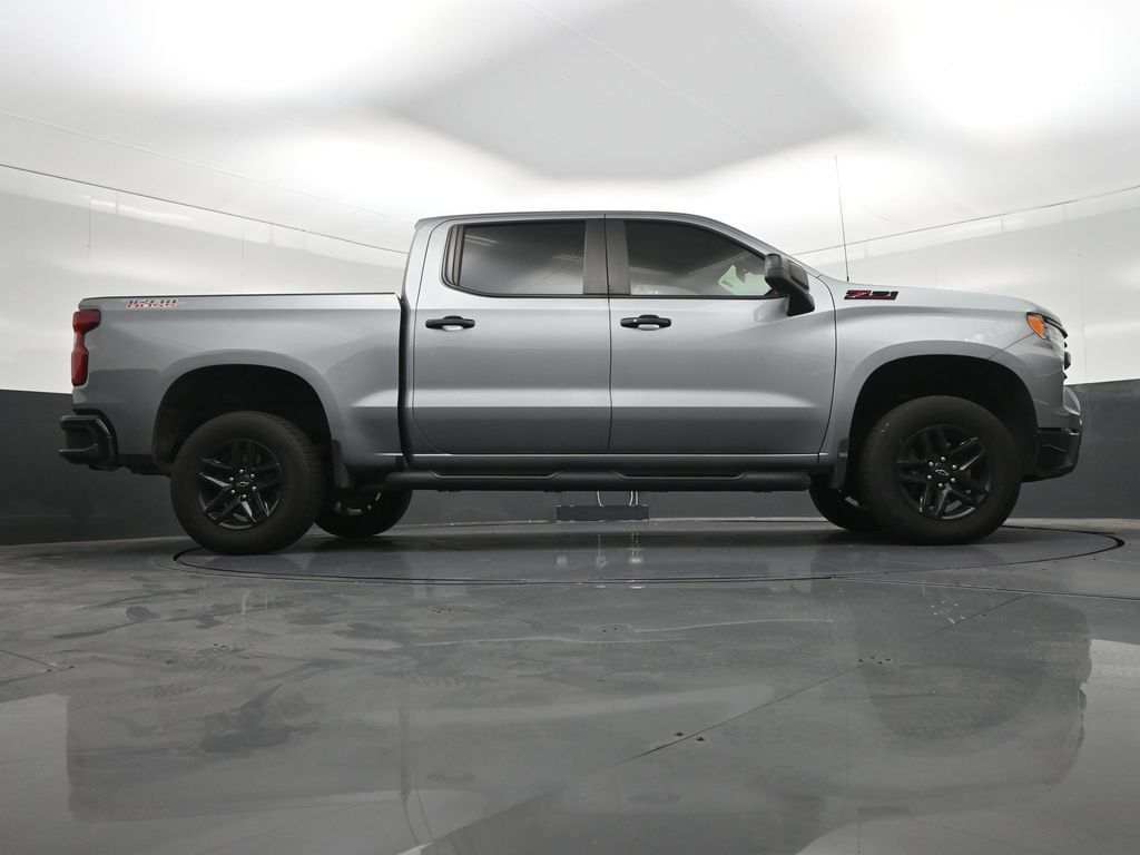 Used 2024 Chevrolet Silverado 1500 LT Trail Boss w/ Convenience Package II AWD/4WD image 29