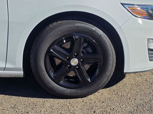 Used 2022 Chevrolet Malibu LS image 8