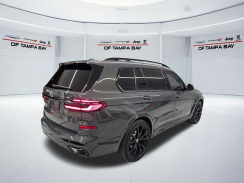 Used 2025 BMW X7 xDrive40i w/ Executive Package AWD/4WD image 6