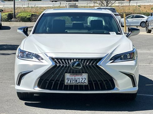 Used 2025 Lexus ES 300h ES 300h image 6