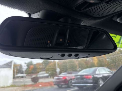 Used 2015 Mercedes-Benz C 400 4MATIC image 31