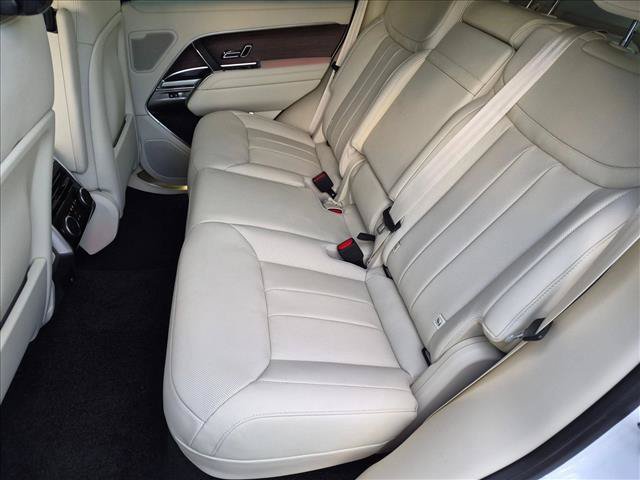 New 2026 Land Rover Range Rover SE AWD/4WD image 15