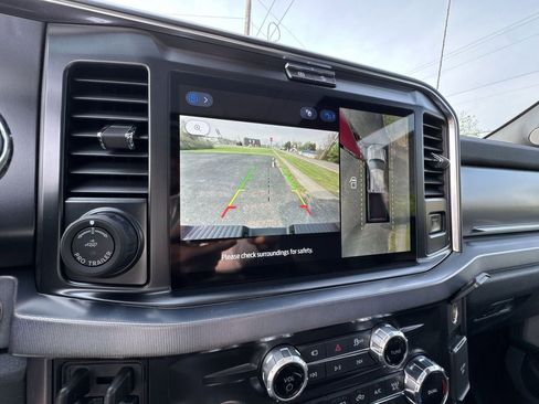 New 2025 Ford F250 Platinum image 17