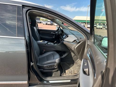 Used 2018 Buick Enclave Premium w/ Experience Buick Package AWD/4WD image 30