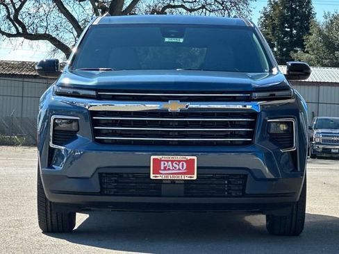 New 2026 Chevrolet Traverse LT image 12