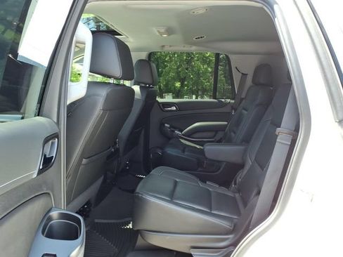 Used 2020 GMC Yukon SLT AWD/4WD image 10