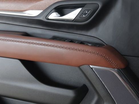 Used 2023 GMC Yukon XL Denali Ultimate image 21