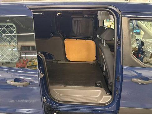 Used 2022 Ford Transit Connect XL FWD image 24