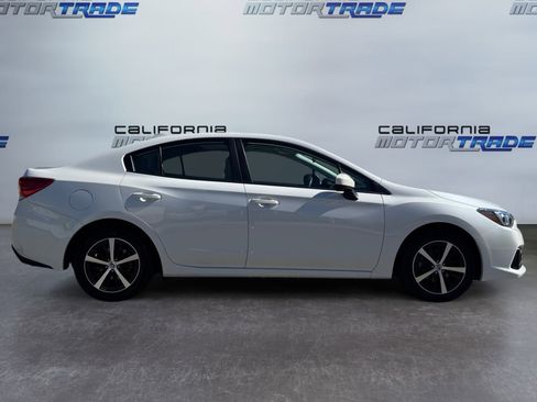 Used 2022 Subaru Impreza Premium image 4