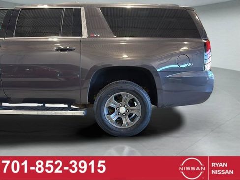 Used 2016 Chevrolet Suburban LT image 22
