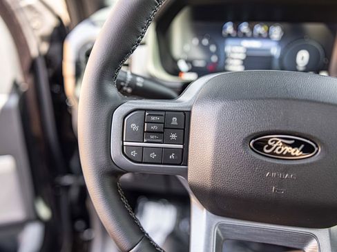 Used 2026 Ford F150 Lariat AWD/4WD image 24