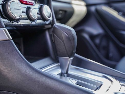 Used 2020 Subaru Forester Premium image 20