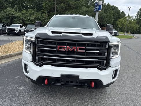 Used 2022 GMC Sierra 2500 AT4 w/ AT4 Preferred Package AWD/4WD image 2