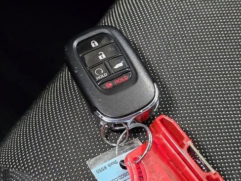 Used 2023 Honda CR-V EX image 36