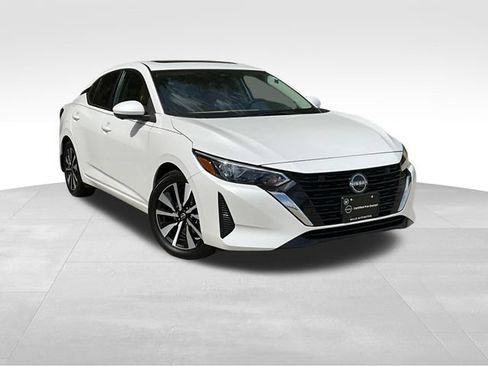 Certified 2024 Nissan Sentra SV w/ SV Premium Package FWD image 1