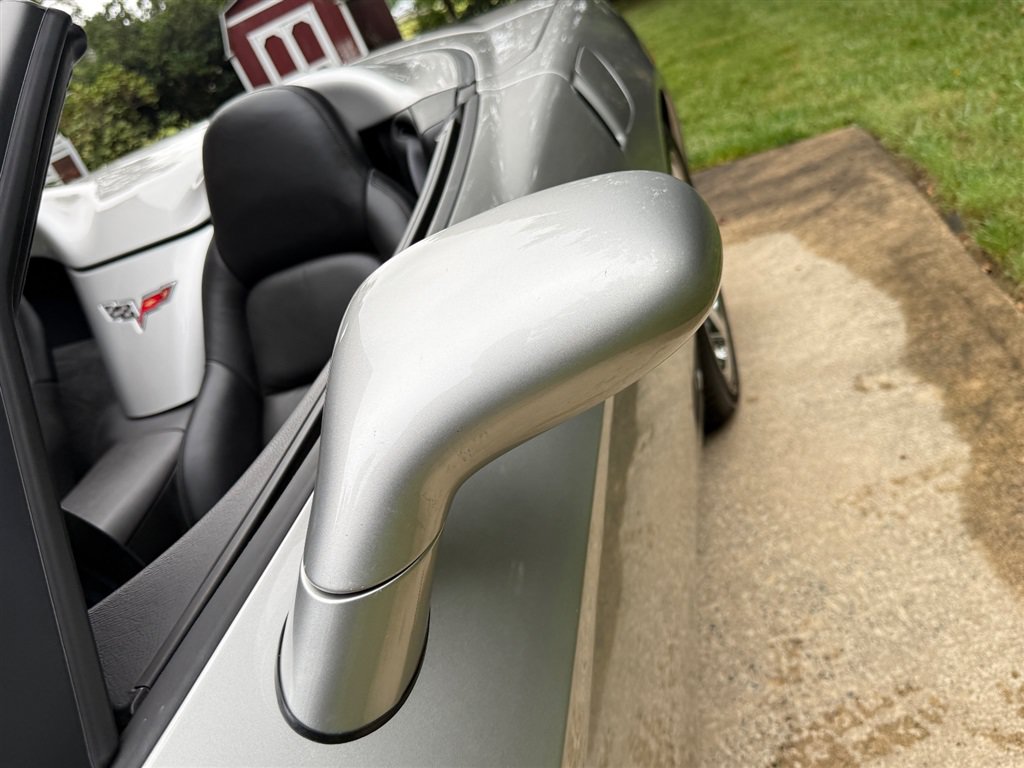 Used 2008 Chevrolet Corvette Convertible w/ Preferred Equipment Group RWD image 19