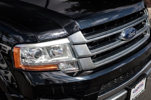 Used 2017 Ford Expedition Platinum AWD/4WD image 8