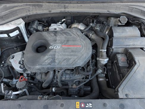 Used 2019 Hyundai Santa Fe AWD image 10