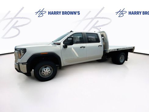 New 2026 GMC Sierra 3500 Pro w/ Convenience Package AWD/4WD image 23
