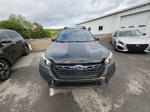 Used 2022 Subaru Outback Wilderness w/ Wilderness Package AWD/4WD image 8
