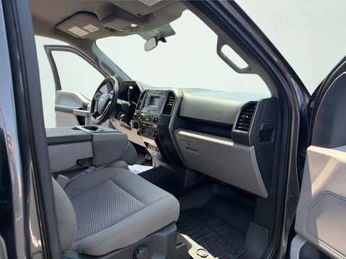 Used 2018 Ford F150 XLT w/ Trailer Tow Package AWD/4WD image 32