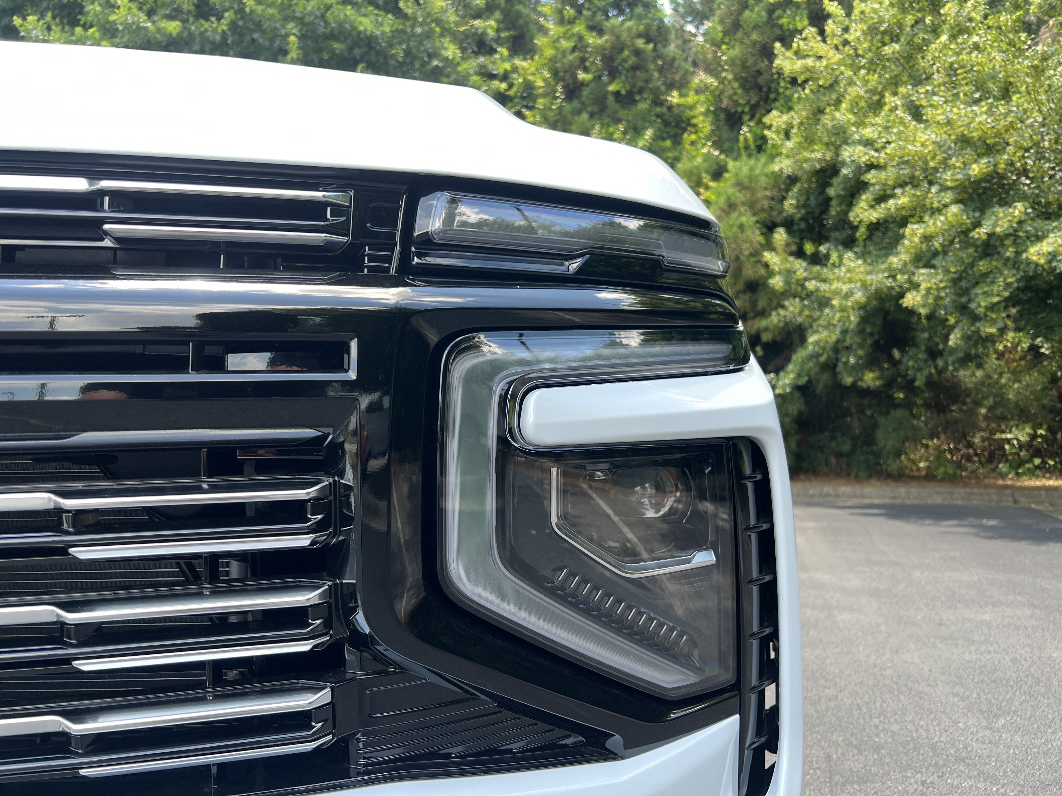 New 2026 Chevrolet Tahoe High Country AWD/4WD image 12