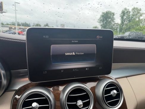 Used 2015 Mercedes-Benz C 300 4MATIC Sedan image 16