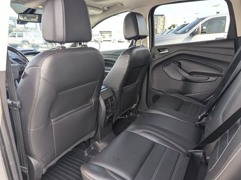 Used 2017 Ford Escape Titanium AWD/4WD image 32