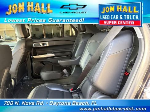 Used 2023 Ford Explorer XLT w/ Equipment Group 202A RWD image 22