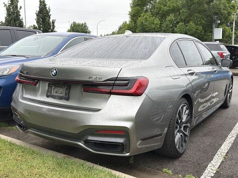 Used 2022 BMW 750i xDrive w/ M Sport Package AWD/4WD image 4