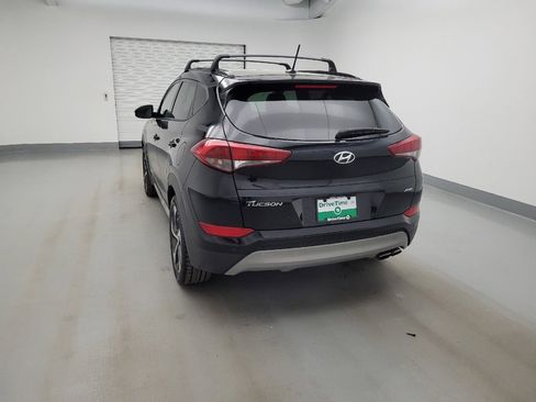 Used 2017 Hyundai Tucson Value AWD/4WD image 6