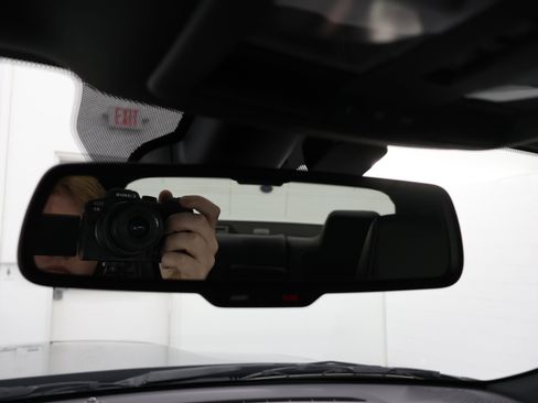 Used 2018 Dodge Challenger SRT w/ Technology Group image 49