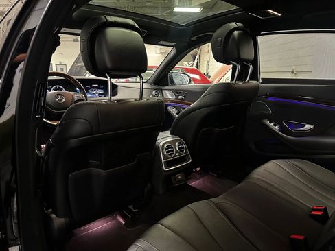 Used 2017 Mercedes-Benz S 550 Sedan image 10