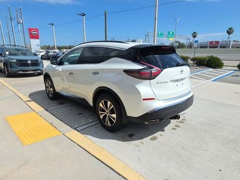 Used 2023 Nissan Murano SV image 6