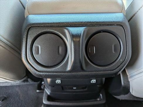 Used 2021 Jeep Wrangler Unlimited Sahara AWD/4WD image 17