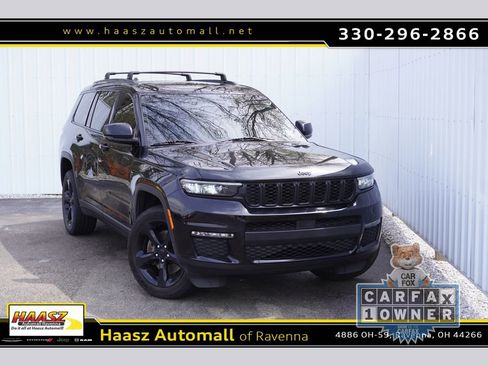 Used 2023 Jeep Grand Cherokee L Limited w/ Black Appearance Package AWD/4WD image 1