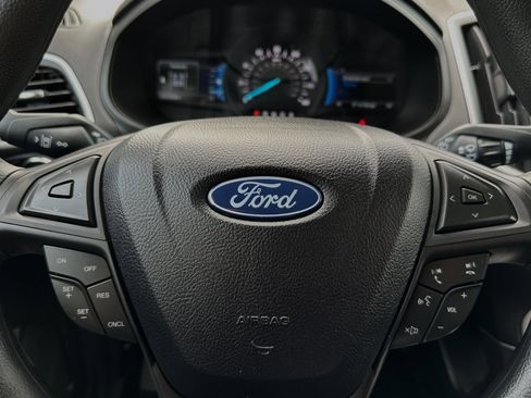 New 2024 Ford Edge SE w/ Black Appearance Package image 21