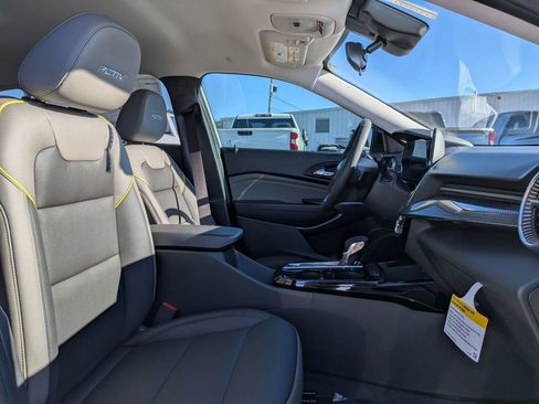 New 2026 Chevrolet Trax ACTIV w/ Driver Confidence Package image 31