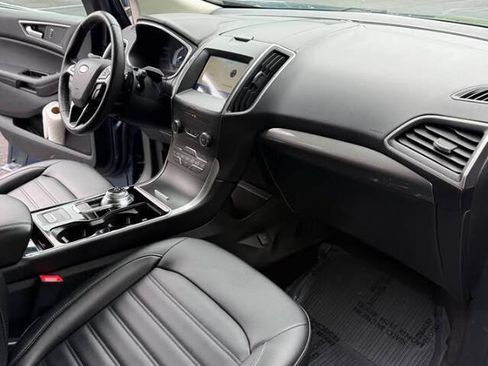 Used 2019 Ford Edge SEL w/ Equipment Group 201A AWD/4WD image 14
