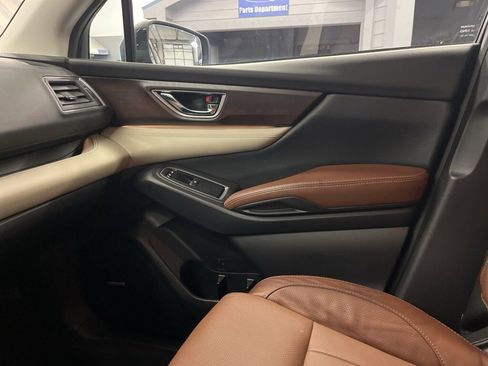 Used 2019 Subaru Ascent Touring w/ Popular Package #3 image 15