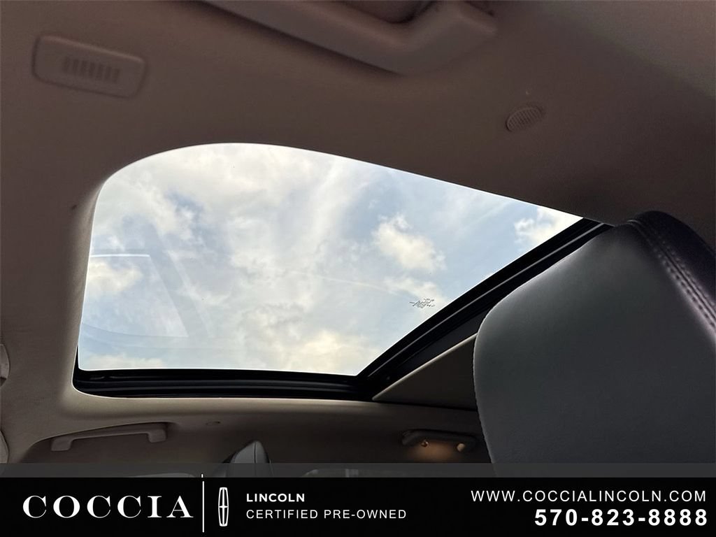Used 2023 Lincoln Nautilus Reserve AWD/4WD image 33