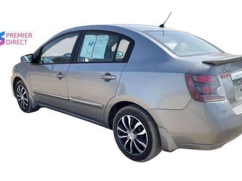 Used 2011 Nissan Sentra 2.0 S image 3