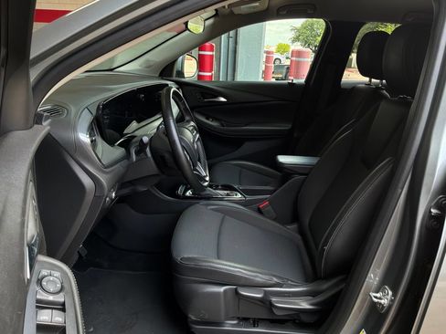 Used 2025 Buick Encore GX Preferred FWD image 10